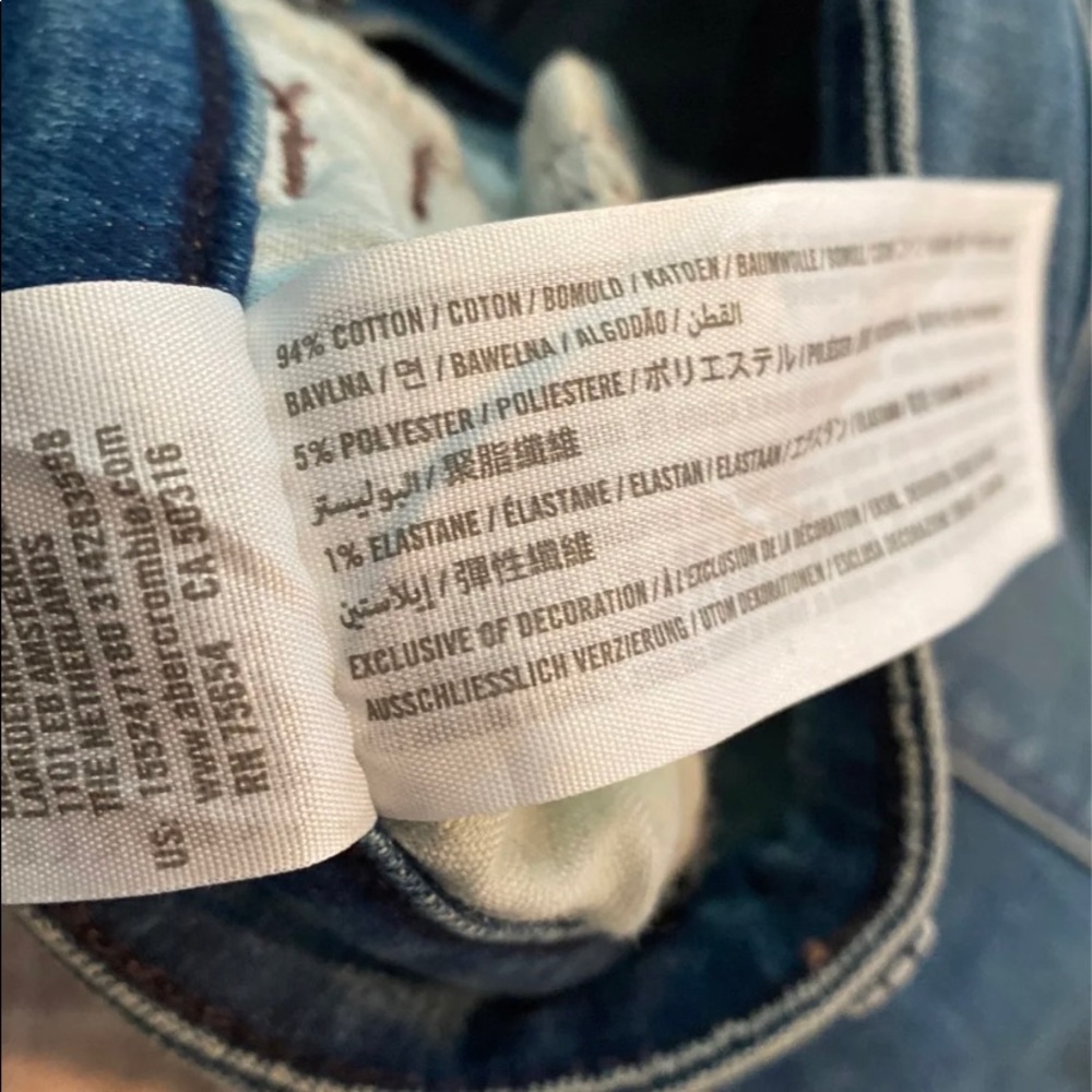 A&F jeans bundle - Picture 11 of 11